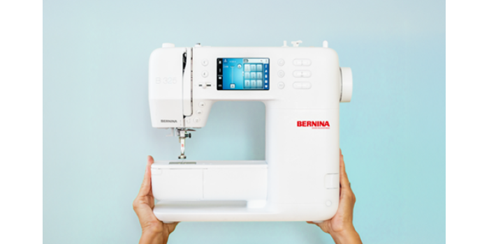 BERNINA S-325 Sewing Machine